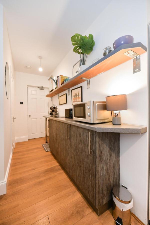 Beautiful Accommodation Near Reading City Centre Buitenkant foto