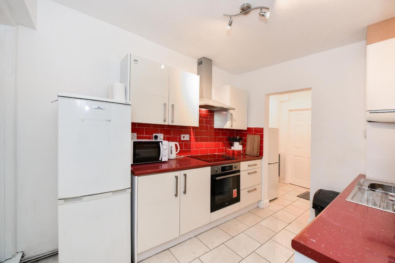 Beautiful Accommodation Near Reading City Centre Buitenkant foto